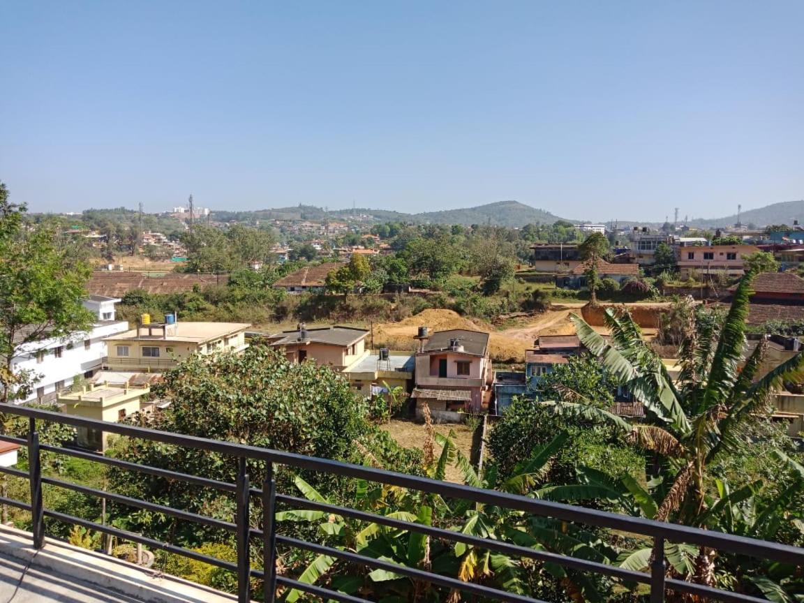 Coorg Girinivas Homestay 102 Мадикери Экстерьер фото