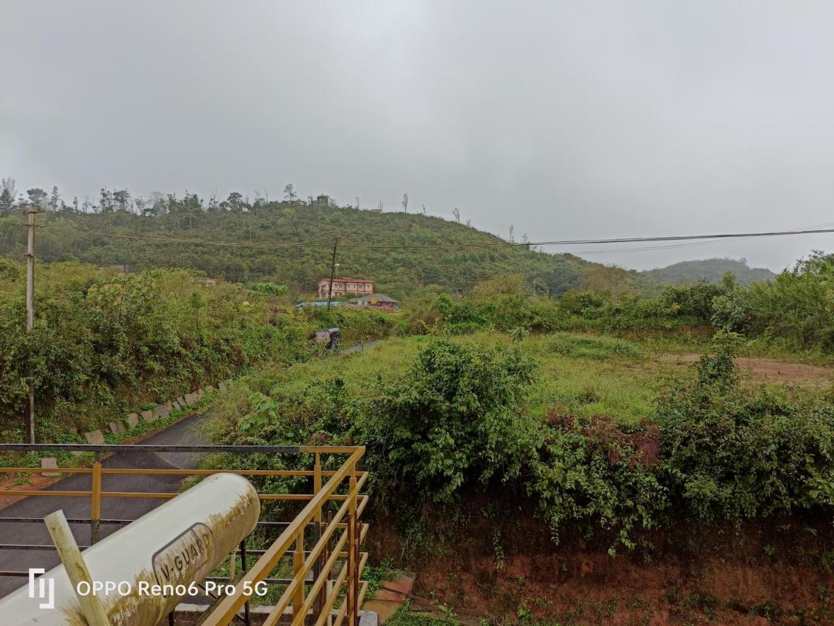 Coorg Girinivas Homestay 102 Мадикери Экстерьер фото